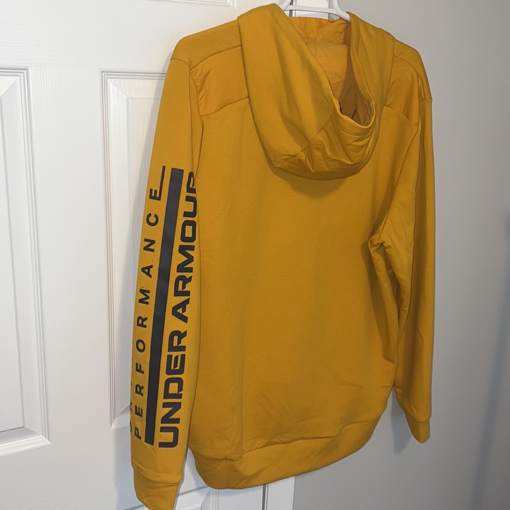 Under Armour Hoodie